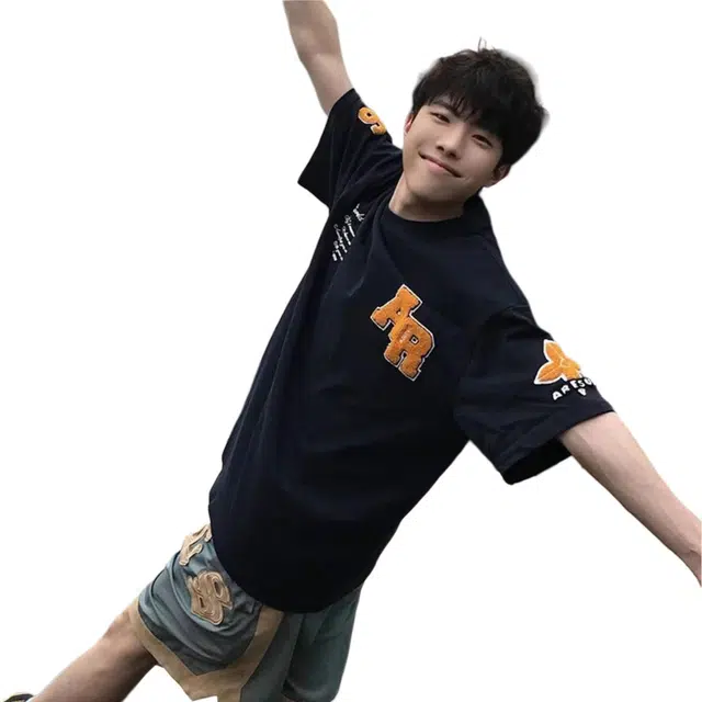 Hypeyourself T