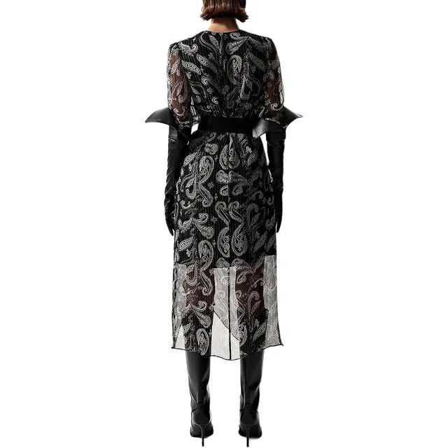 KARL LAGERFELD FW25 V