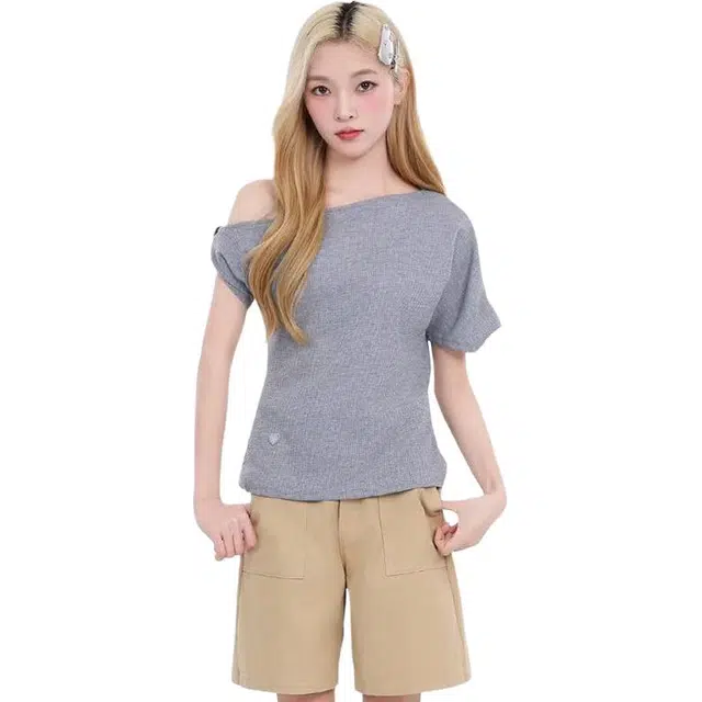 MUCCHIC 2025 T