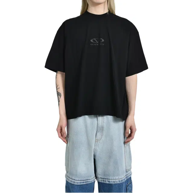 Vetements T