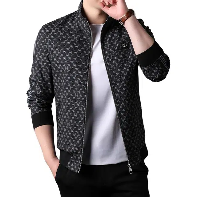 太子龍 高端品牌立领韩版时尚印花字母青年帅气长袖夹克外套 男款