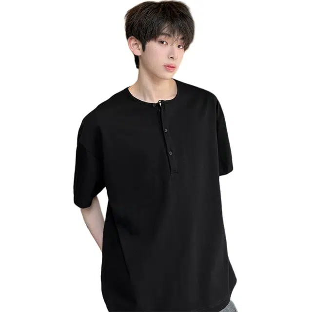 AWAO T