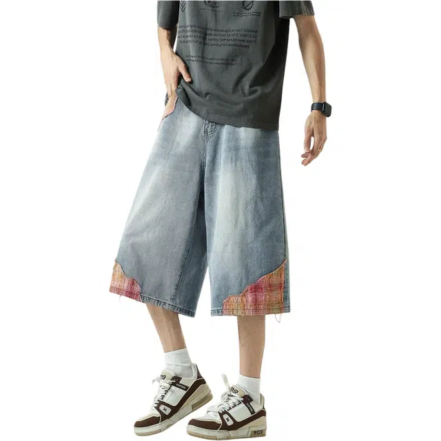 M JEANS STUDIOS 7