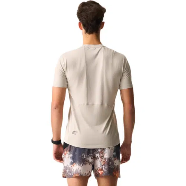 OUTOPIA T