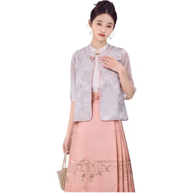 荟萃阁 新中式立领盘扣上衣国风刺绣马甲搭配织金马面裙三件套裙装套装 女款