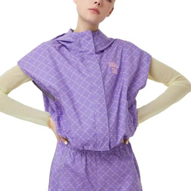 SS22