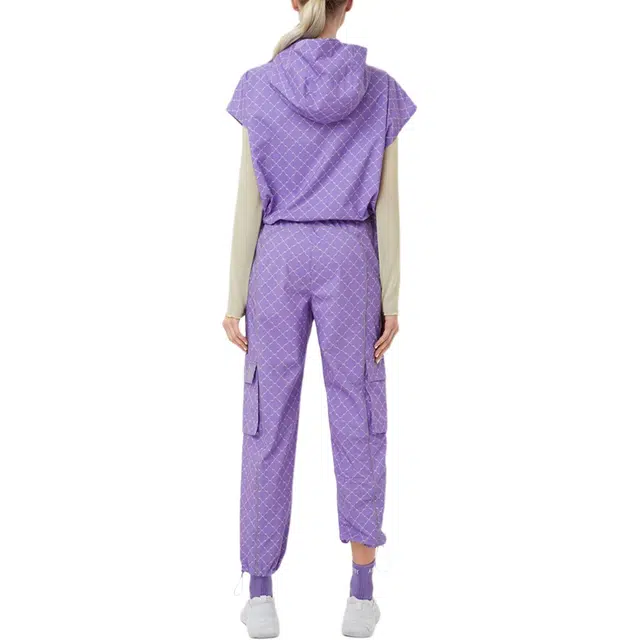 SS22