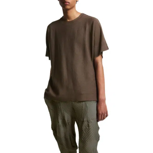 ISSEY MIYAKE T