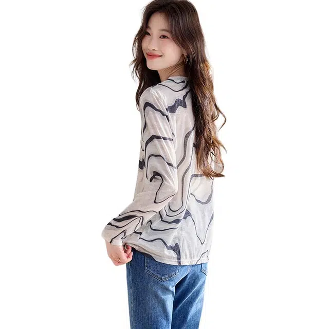 PIERRE CARDIN T
