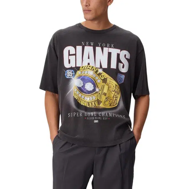 KITH FW25 NFL Ring Vintage Jones T