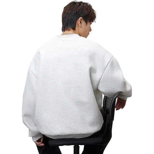 洋葱很忙 原创设计未来感机甲战士套头圆领卫衣 男女同款