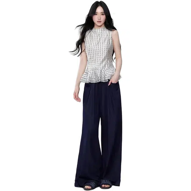 Kiki Clothing Boutique 2025t T