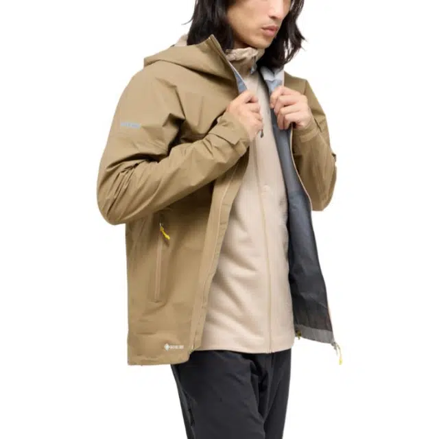 HAGLFS L.I.M Airak GORE-TEX 3L