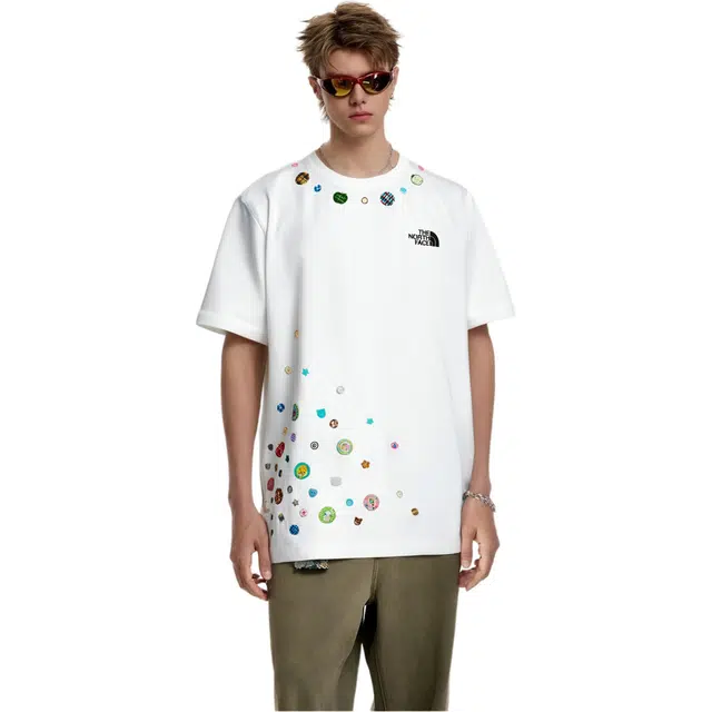 THE NORTH FACE Extraordinary T