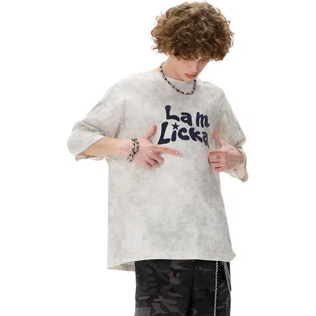 LAMLICKA T