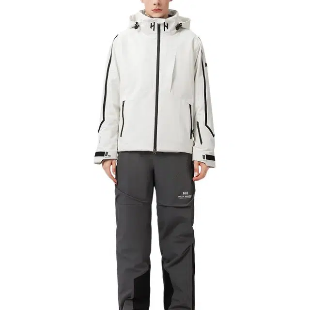 HELLY HANSEN