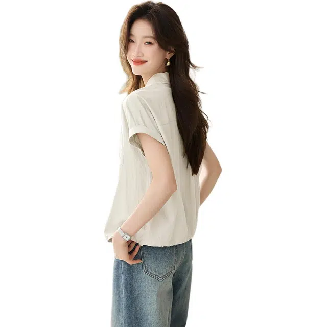 沫晗依美 休闲百搭纯色常规短袖翻领开衫衬衫 女款