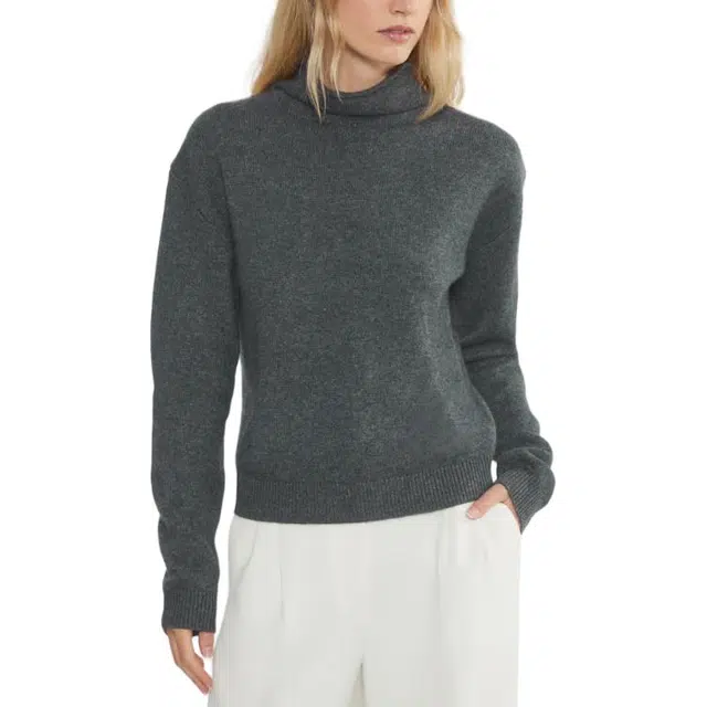 ARITZIA FW25 Cashmere Mockneck Sweater