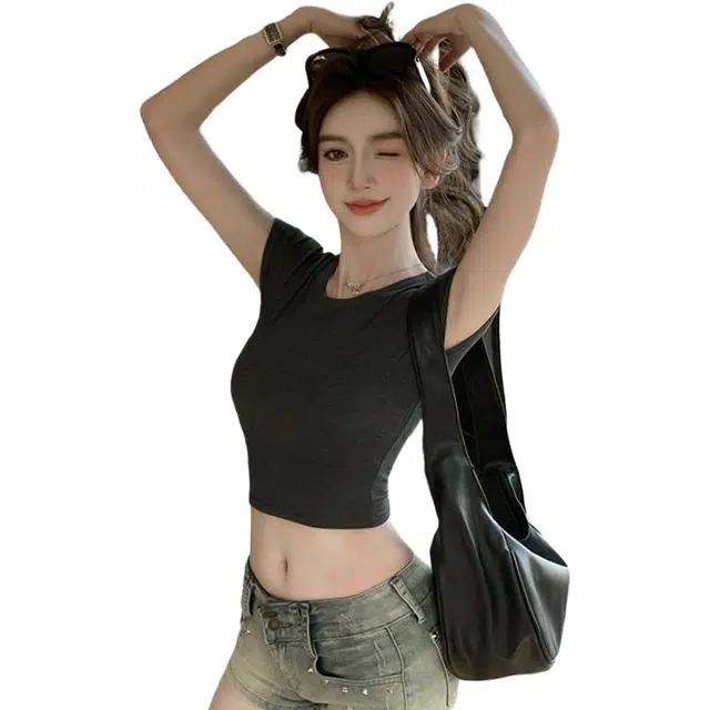 9c collective T