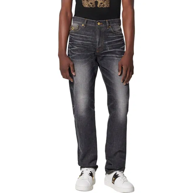 VERSACE