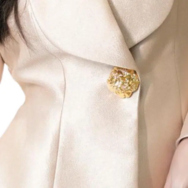 BESIONIA FW24