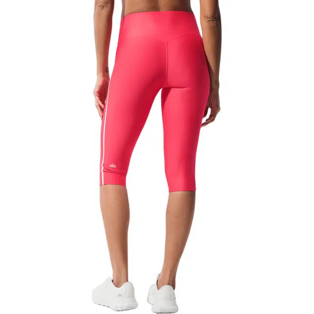 alo yoga Airlift