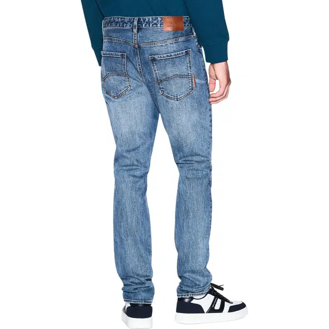 ARMANI EXCHANGEAE