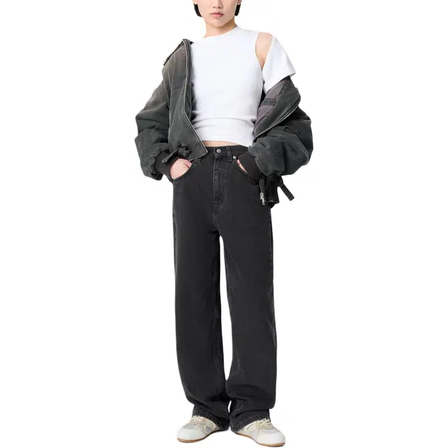 Axel Arigato