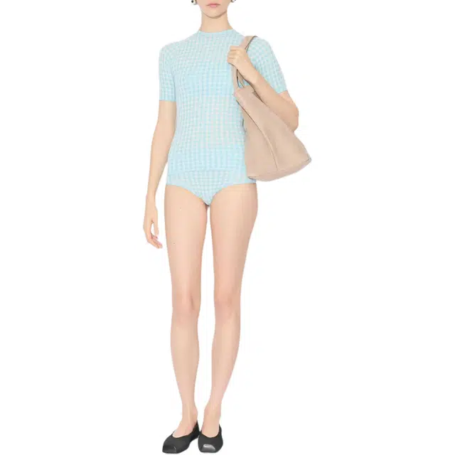 Alaia T
