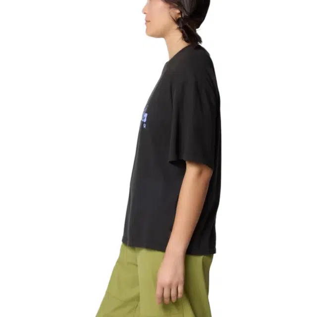 MOUNTAIN HARDWEAR x Extra Vitamins Sun Stash Collab Crop SS25T