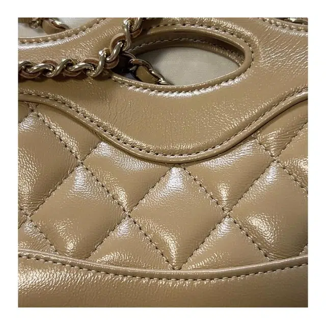 CHANEL 31Bag 24S