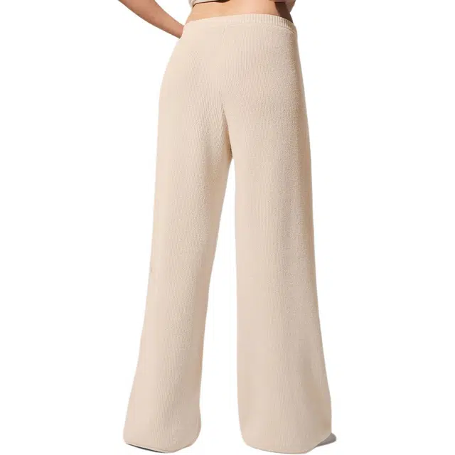 alo yoga Supernatural Sweater Pant