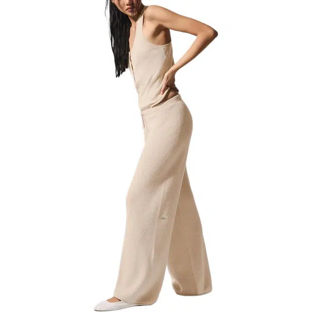 alo yoga Supernatural Sweater Pant