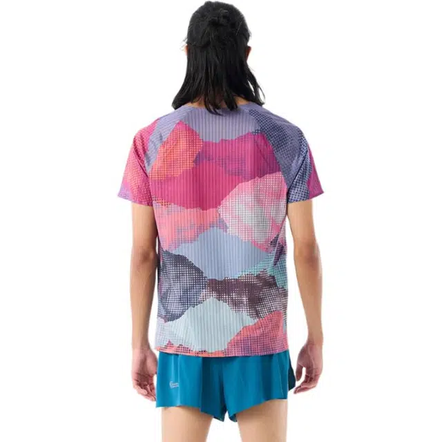 OUTOPIA T