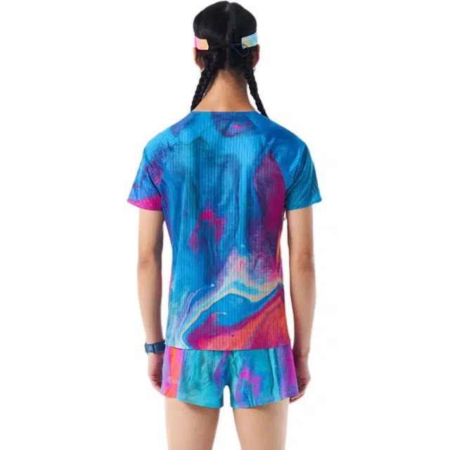 OUTOPIA T