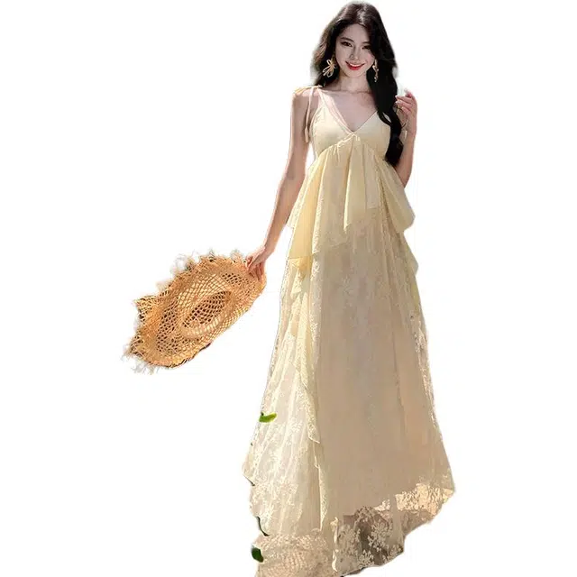 Kiki Clothing Boutique V