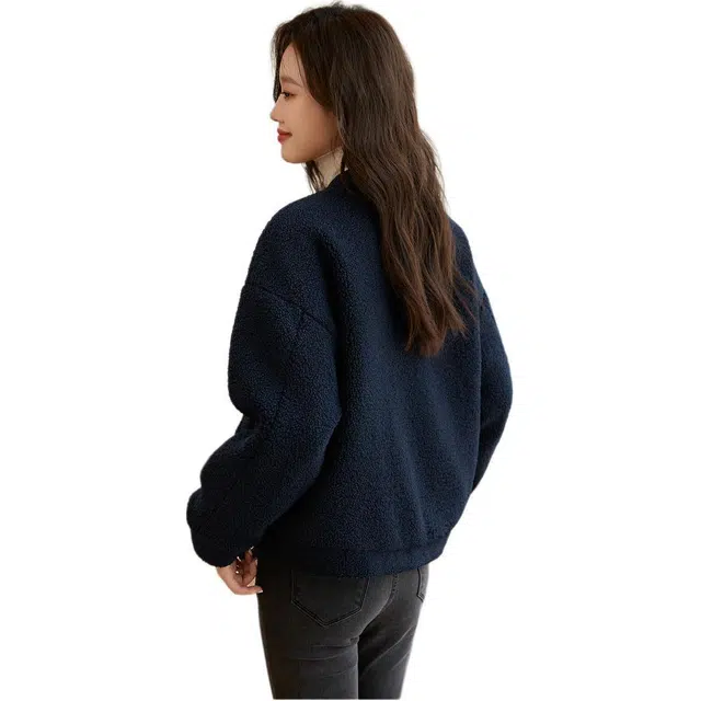 沫晗依美 休加厚肌理感绣花字母宽松单排扣短款长袖夹克外套 女款 藏青色