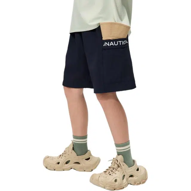 NAUTICA