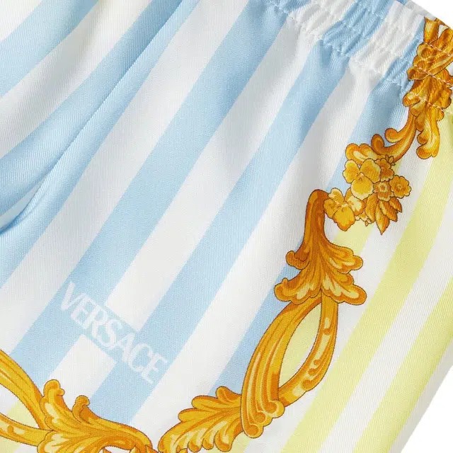 VERSACE