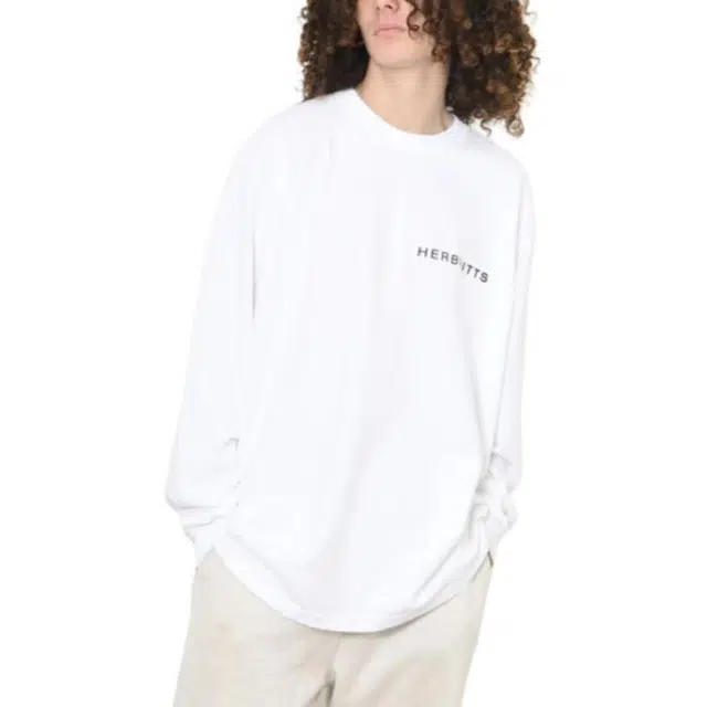 bowwow SS25 BOW WOW HERB RITTS COLLECTIONCONSUELO WITH PINE T