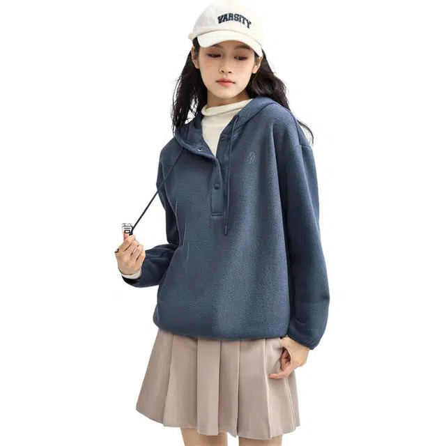 佐丹奴 纯色保暖刺绣连帽休闲时尚长袖卫衣 女款