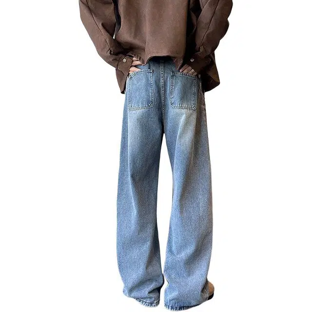 M JEANS STUDIOS 7