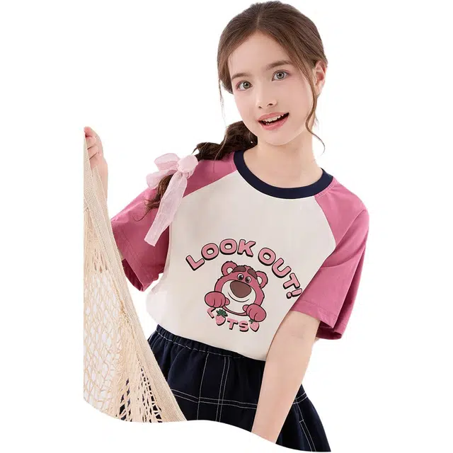 DisneyT