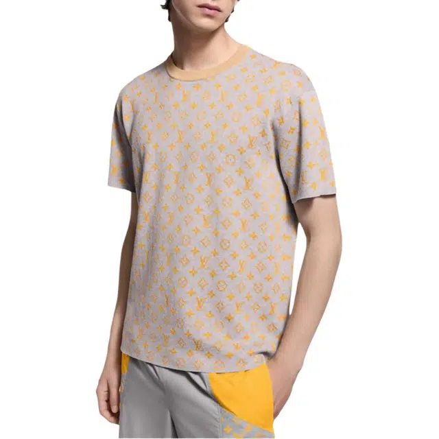 LOUIS VUITTON T
