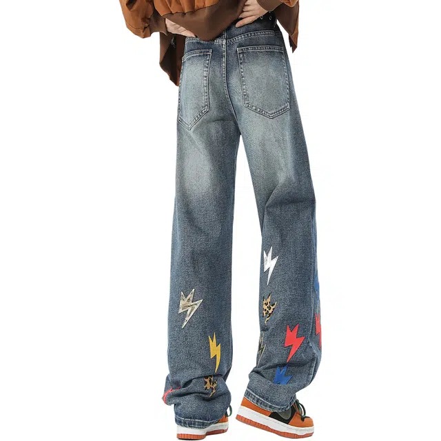 A28T hiphopoversizelogo