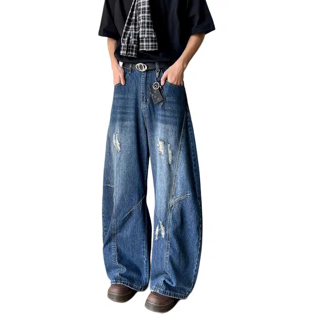 M JEANS STUDIOS 7 vibe