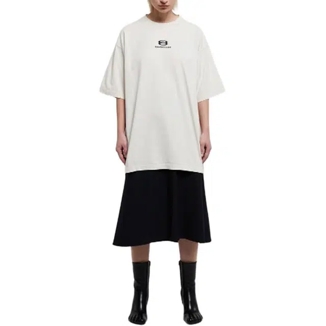 Balenciaga SS22 T