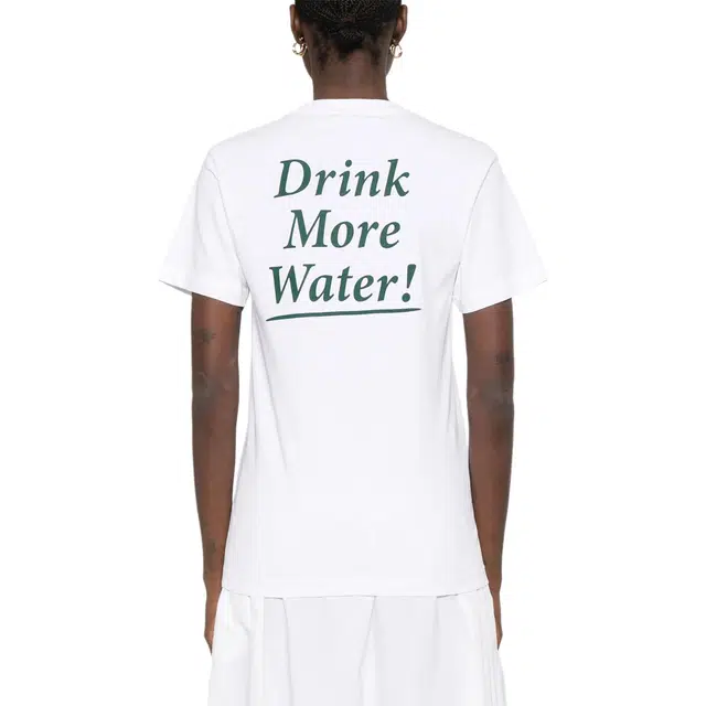SPORTY RICH Drink More Water T