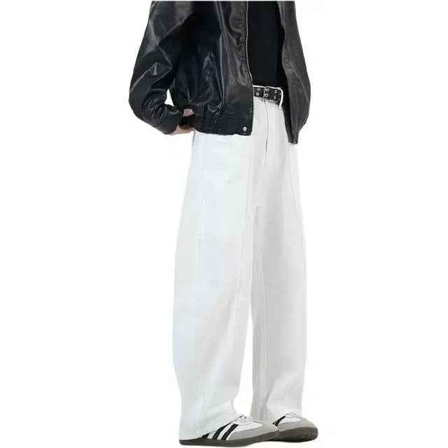 M JEANS STUDIOS 7 cleanfit