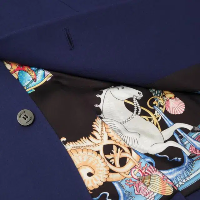 VERSACE